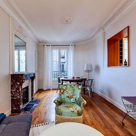 Charmant Appartement Au Coeur De Párizs Kültér fotó