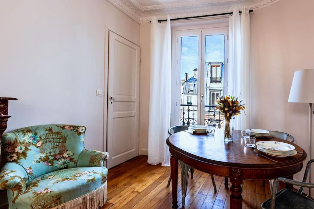 Charmant Appartement Au Coeur De Párizs Kültér fotó