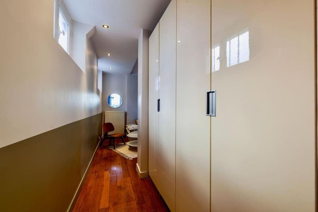 Charmant Appartement Au Coeur De Párizs Kültér fotó